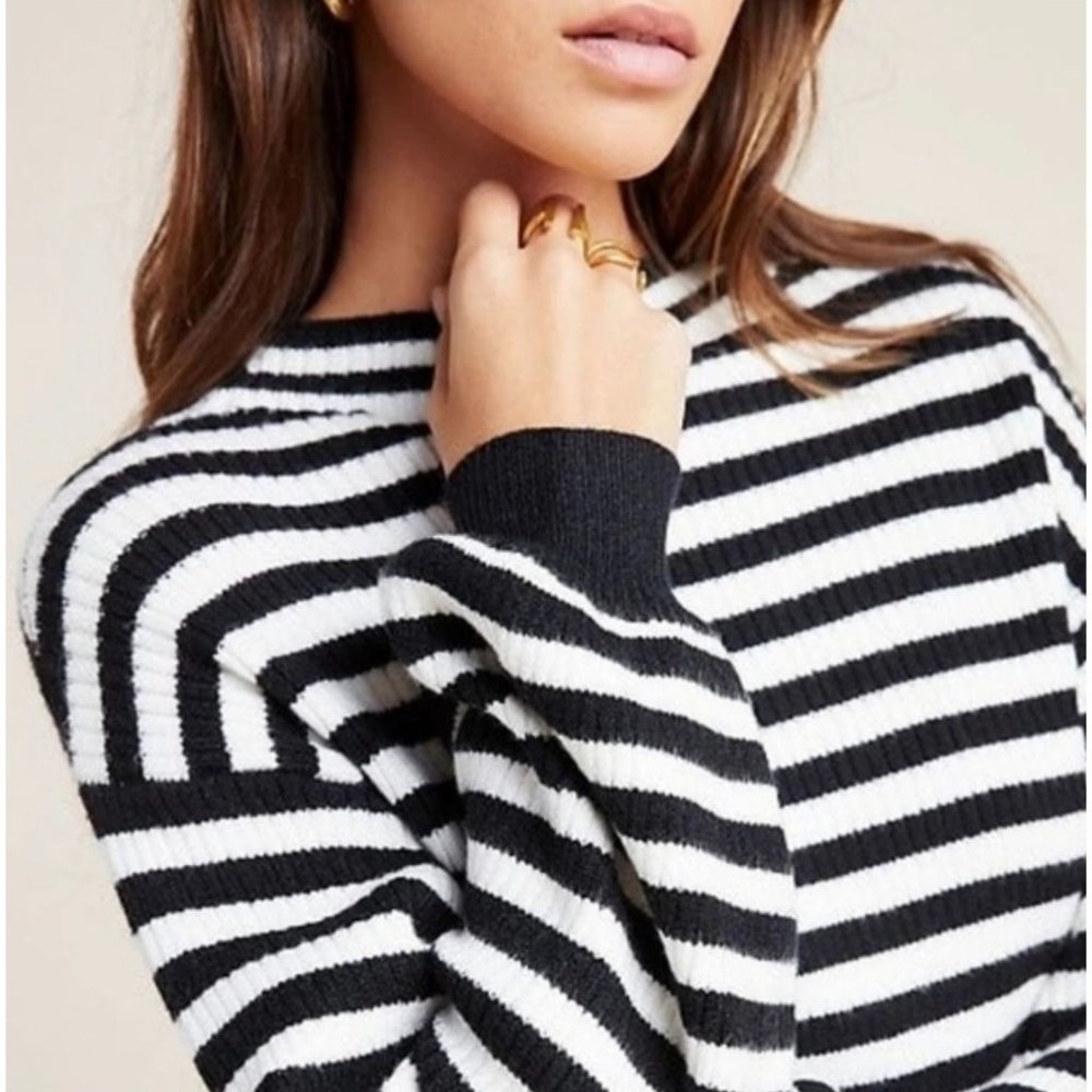 EUC Anthropologie Line & Dot Sydney Sweater Sz L Balloon Sleeves Croplike